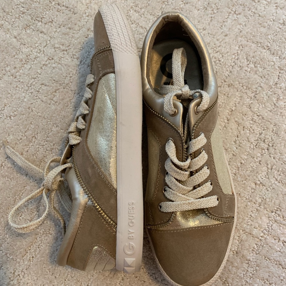 Gold/Brown shoes by Guess.